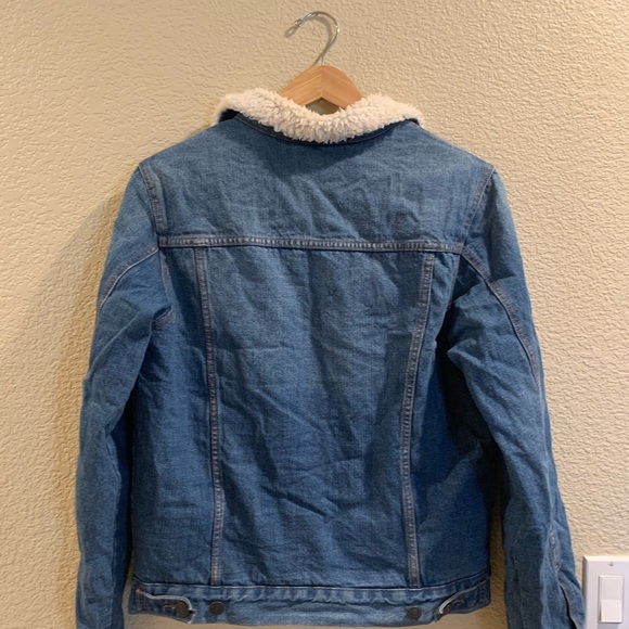 Jacket - Picture 2 of 4